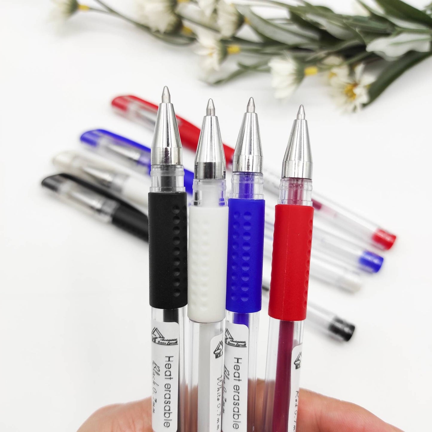 Heat erasable pen, fabric heat erasable pen, hand embroidery pattern transfer pen, White/Black/Red/Blue pen