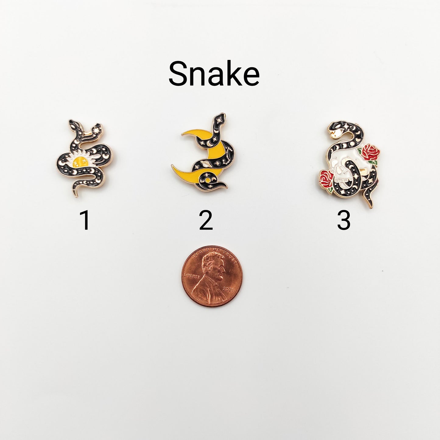 Black Snake/Crow Enamel needle minde, Small needle minder, Small Needle Minder for Embroidery, Cross Stitch, Needle work, Needle point tools