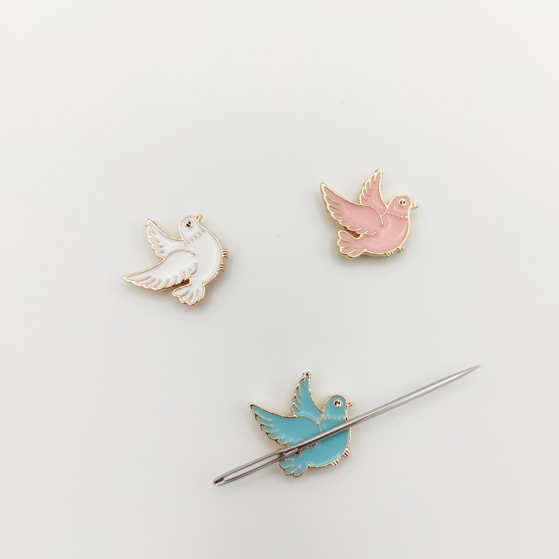 Dove enamel needle minders, Small Needle Minder for Embroidery, Cross Stitch, Needle work, Needle point tools