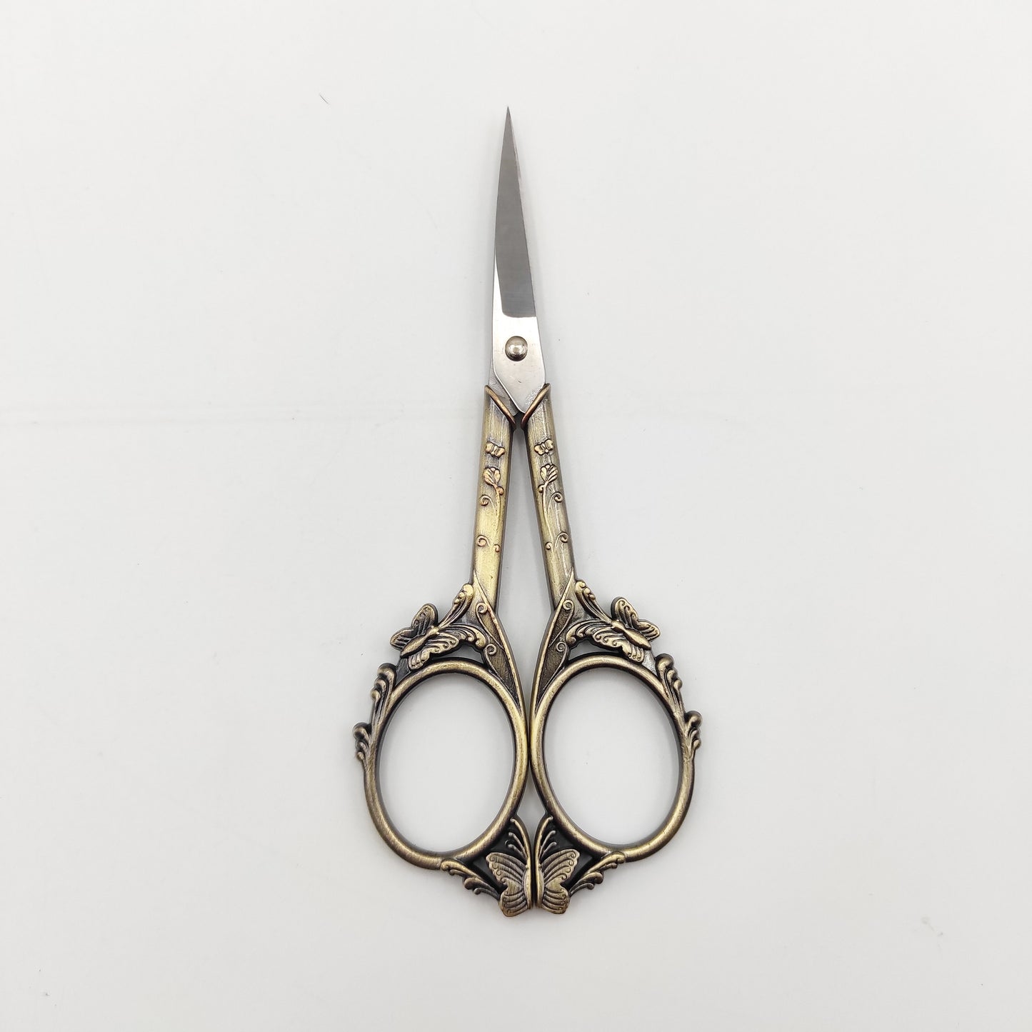 Butterfly Embroidery scissor, Small Sharp scissor unique gift for Embroidery/Quilting/Thread/Sewing/Knitting/Cross Stitch