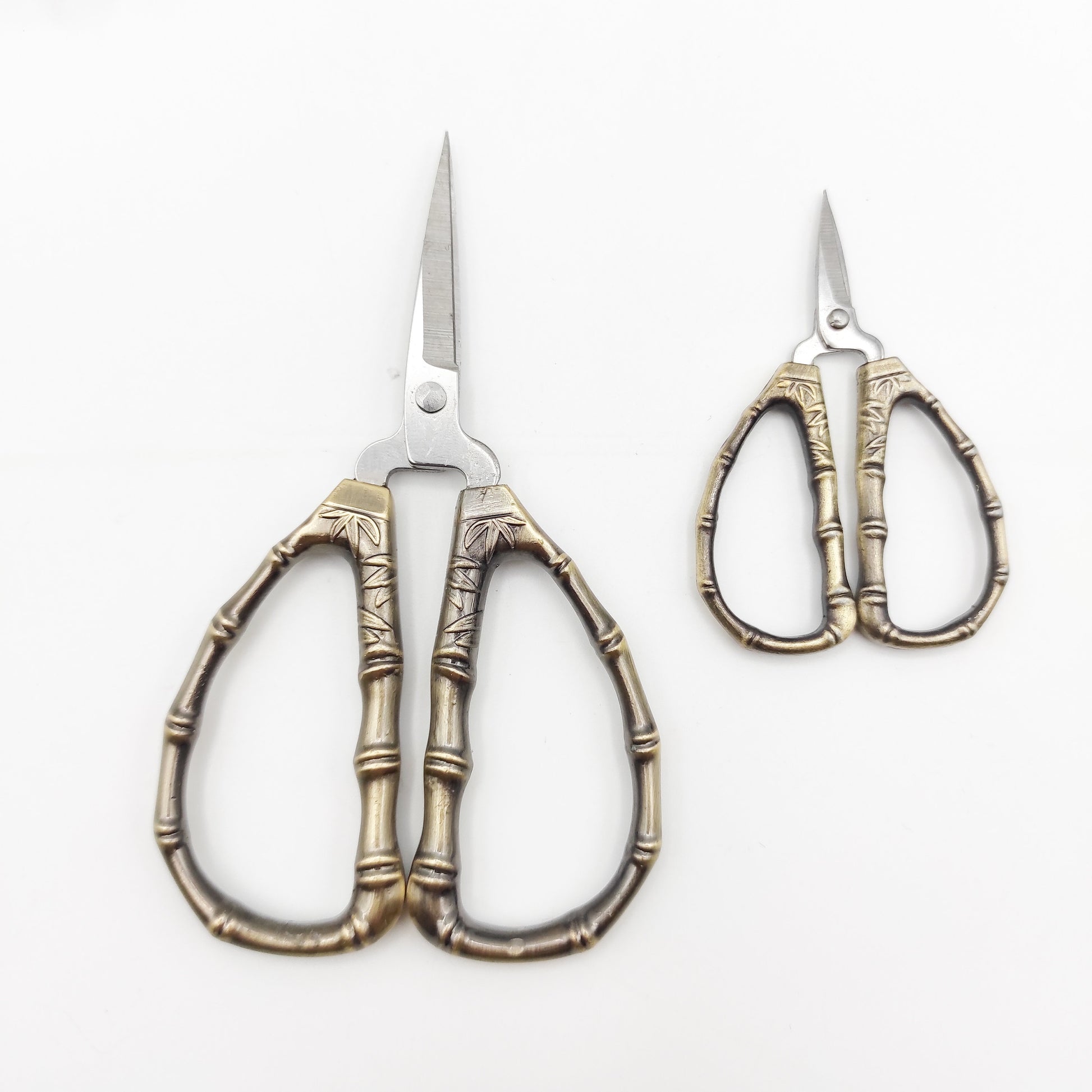 Bamboo Embroidery scissor, Small Sharp scissor unique gift for Embroidery/Quilting/Thread/Sewing/Knitting/Cross Stitch