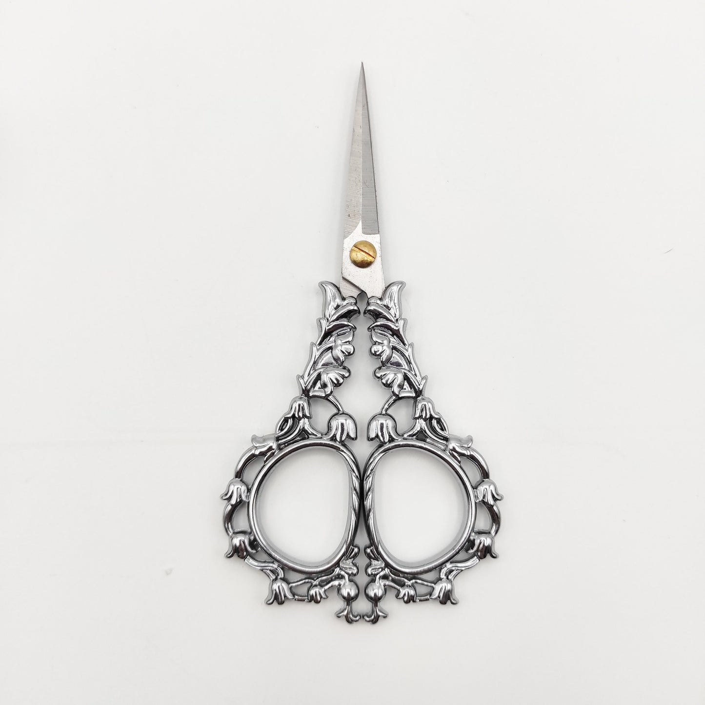 Bell flower Embroidery scissor, Small Sharp scissor unique gift for Embroidery/Quilting/Thread/Sewing/Knitting/Cross Stitch