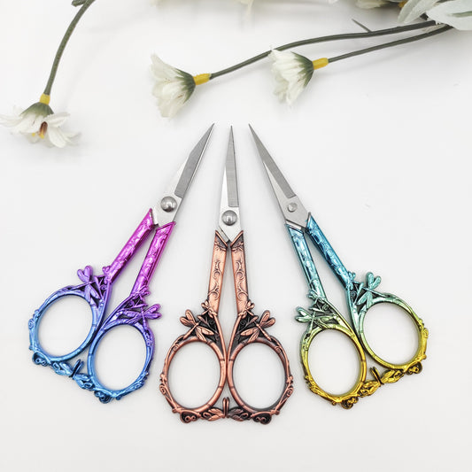 Dragonfly Embroidery scissor, Small Sharp scissor unique gift for Embroidery/Quilting/Thread/Sewing/Knitting/Cross Stitch