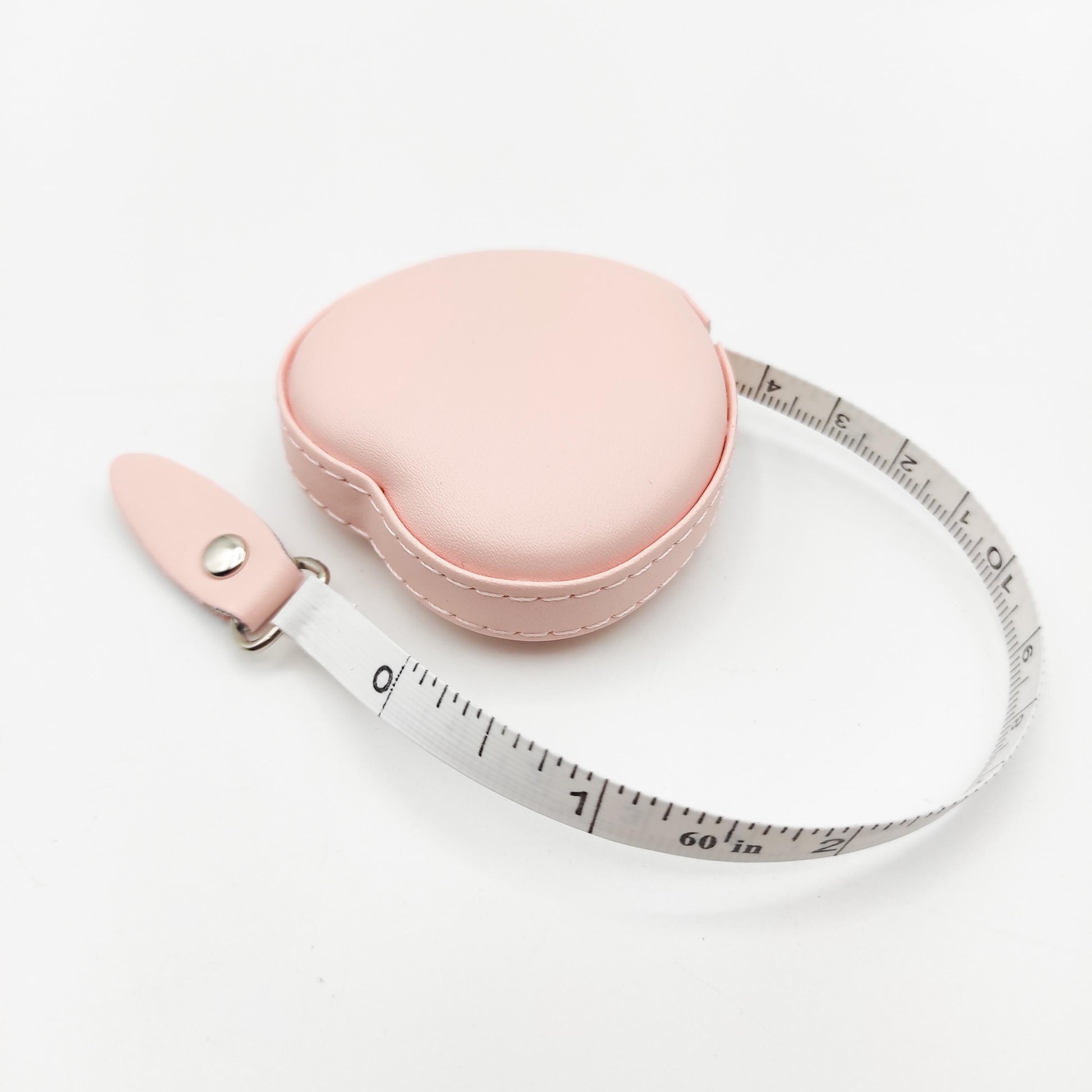 Pink heart tape measure, 60 inches/ 150 centimeters Double-sided tape measure