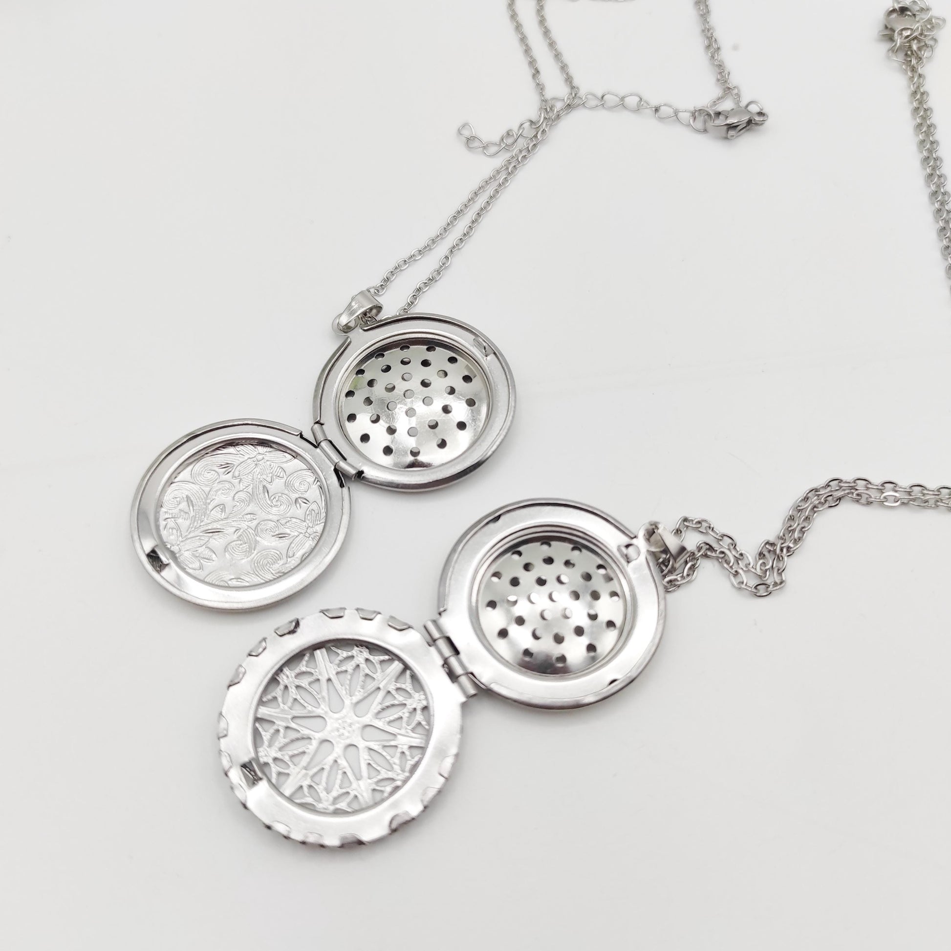 Stainless Steel Locket Necklace for DIY Creative Hand Embroidery/Cross Stitch/Hand Stitch/Needle Point