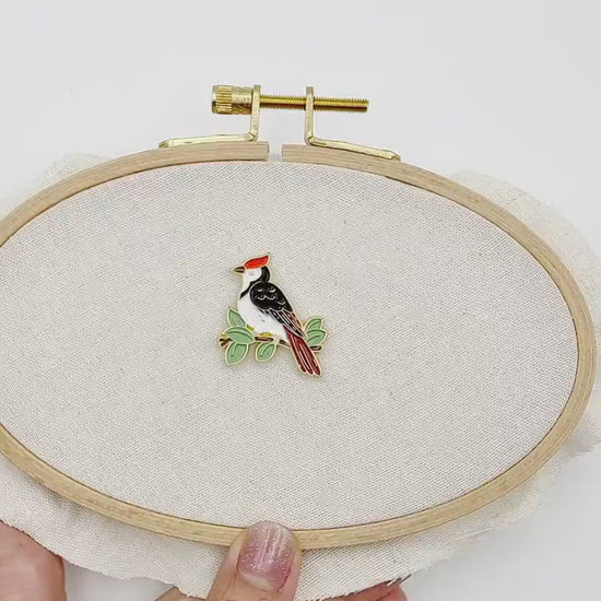 Birds enamel needle minders, Needle Minder for Embroidery, Cross Stitch, Needle work, needlecraft projects and sewing.