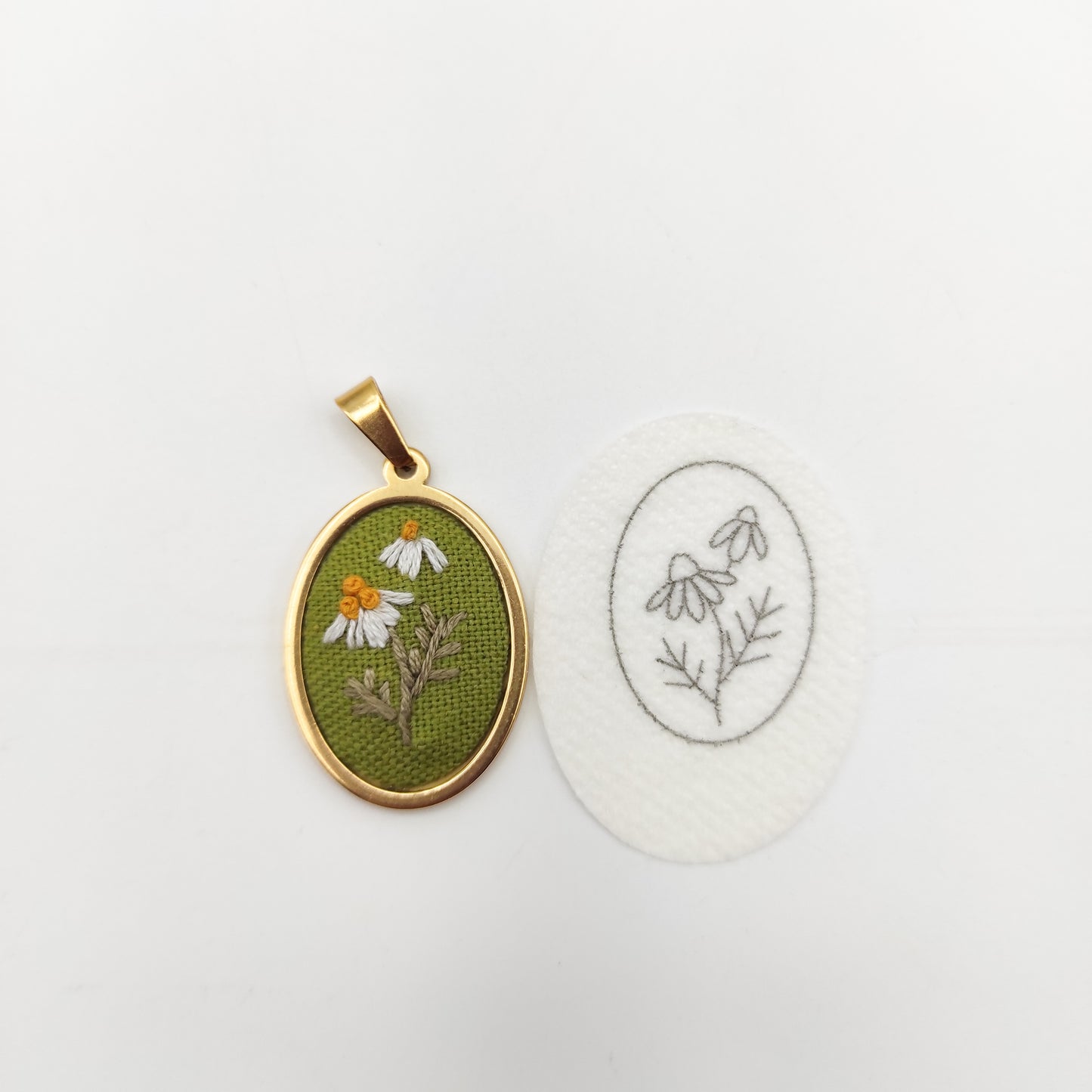 Small Oval Stick & Stitch embroidery patterns, DIY embroidery floral patterns for small oval necklace/bookmark