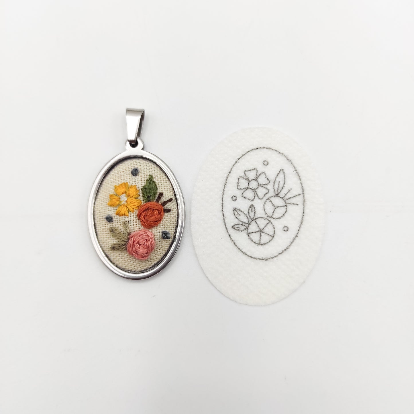 Small Oval Stick & Stitch embroidery patterns, DIY embroidery floral patterns for small oval necklace/bookmark