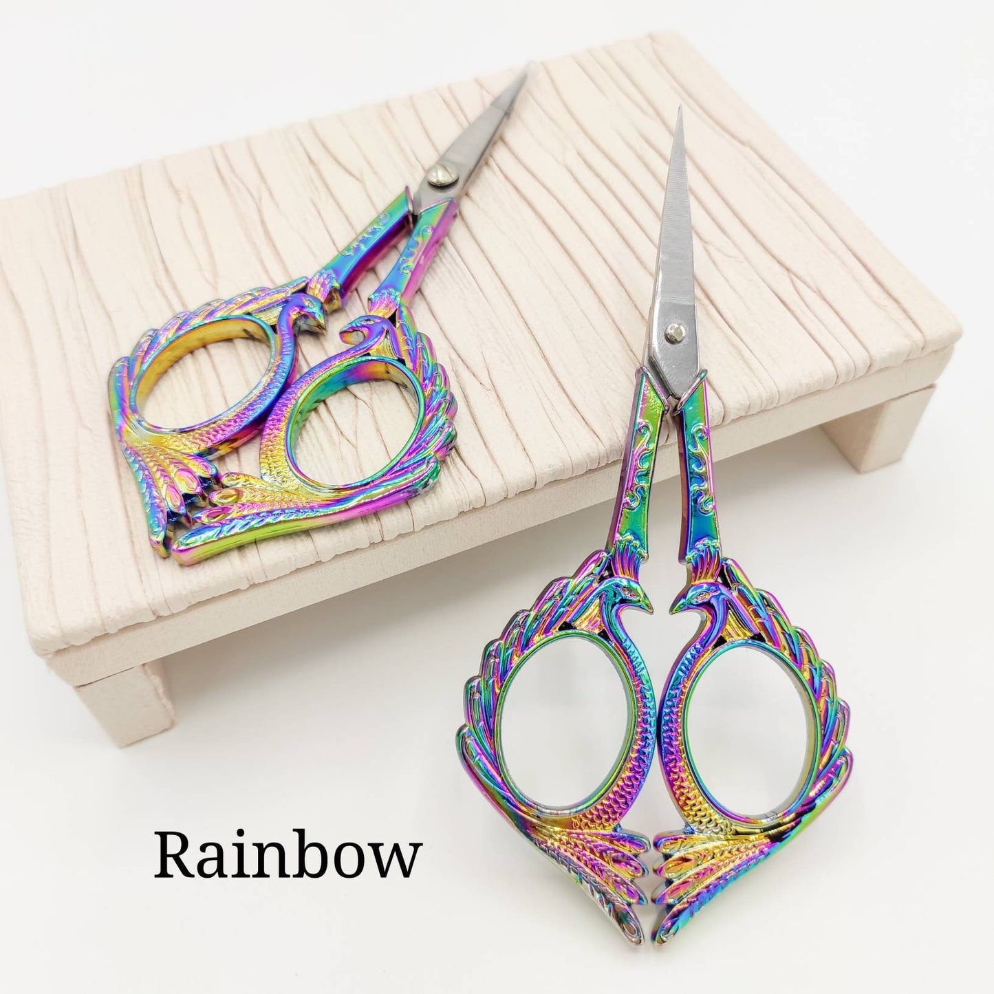 Peafowl Embroidery/ Cross Stitch scissors, Craft scissors, Floss scissors, Thread scissors, Sewing scissors, vintage scissors