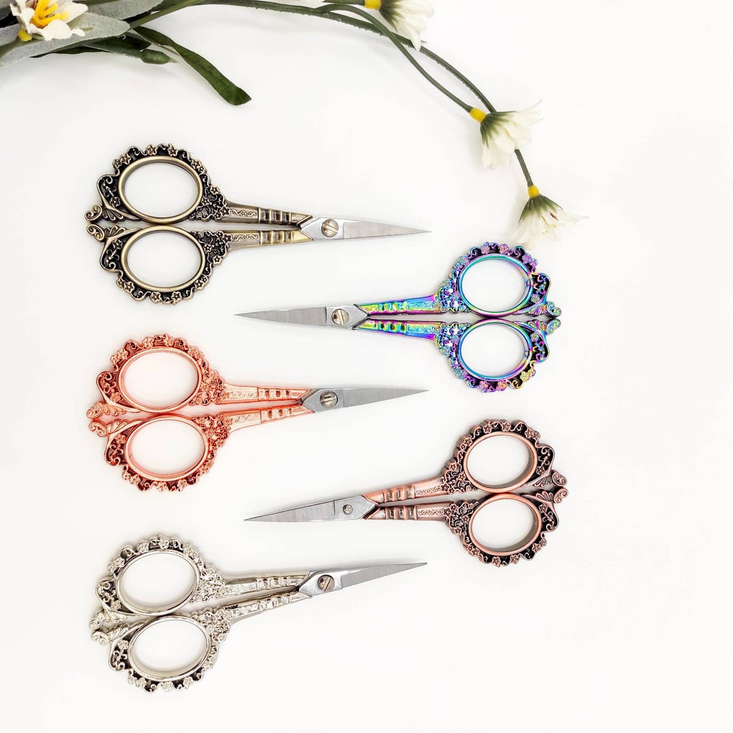 Floral embroidery/cross stitch scissors, Stainless Steel Craft scirssors, floss scissors, Thread scissors, Sewing scissors, Vintage scissors