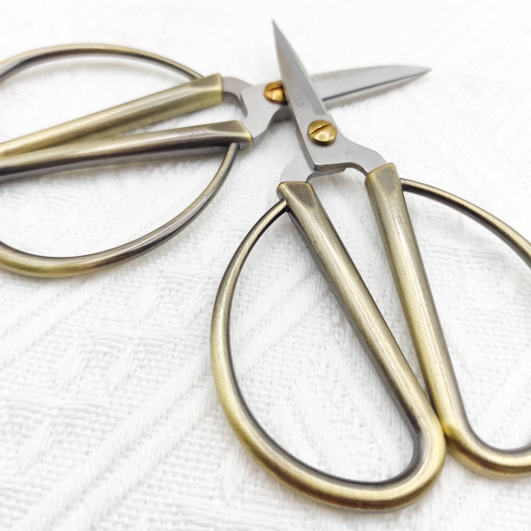 Rose Gold / Bronze Vintage Style Cissors, Fabric scissors, Macrame Small Scissors 5" ,Big Handle Scissors, bonsai scissors