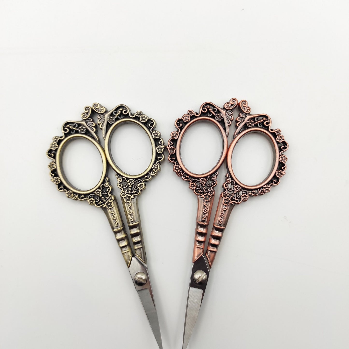 Floral embroidery/cross stitch scissors, Stainless Steel Craft scirssors, floss scissors, Thread scissors, Sewing scissors, Vintage scissors