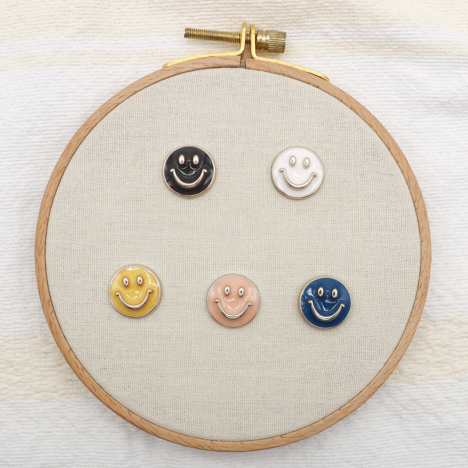 Small Smile Face Resin needle minders, Tiny Needle Minder for Embroidery, Cross Stitch, Needle work, needlecraft projects and sewing.