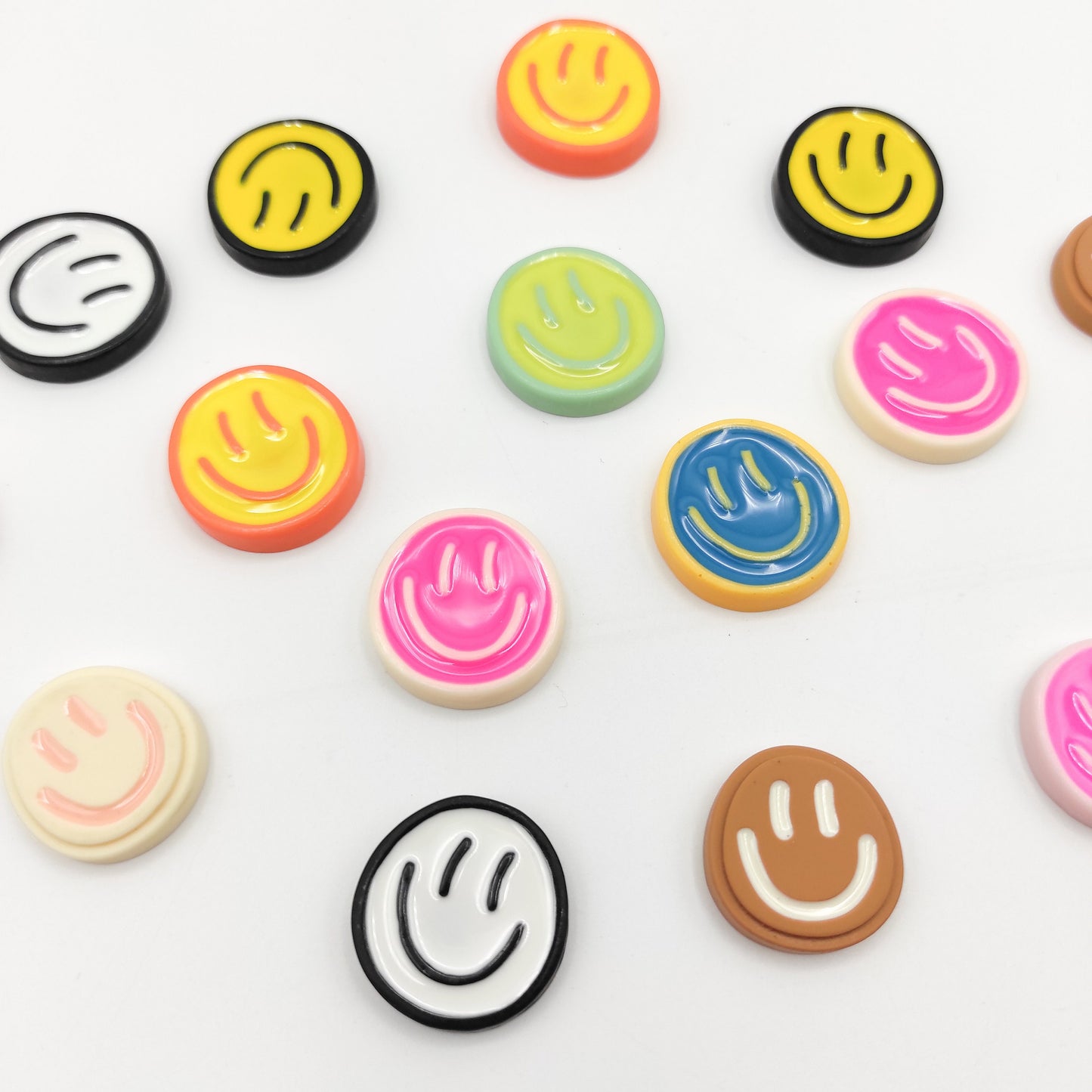 Smile Face Resin needle minders, Needle Minder for Embroidery, Cross Stitch, Needle work, needlecraft projects and sewing.