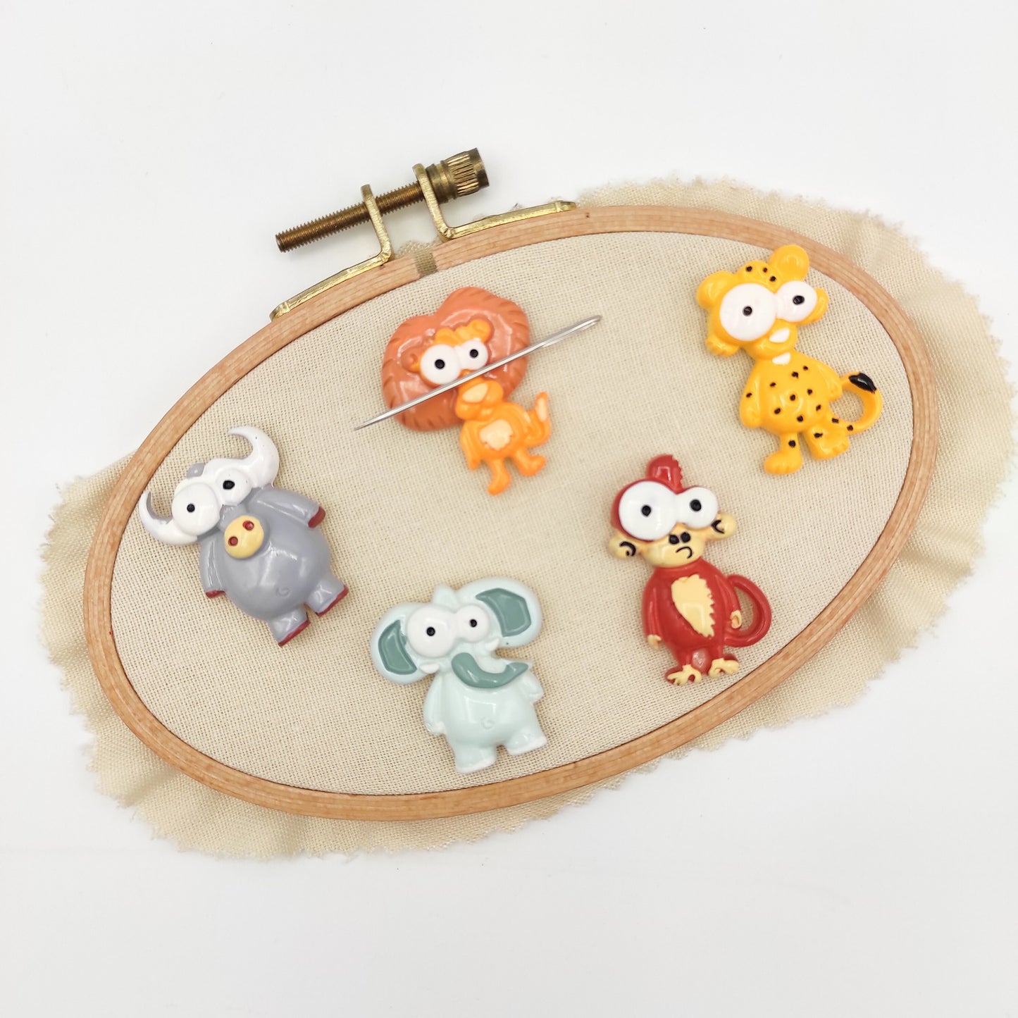 Animal Resin needle minders, Needle Minder for Embroidery, Cross Stitch, Needle work, Needle point tools