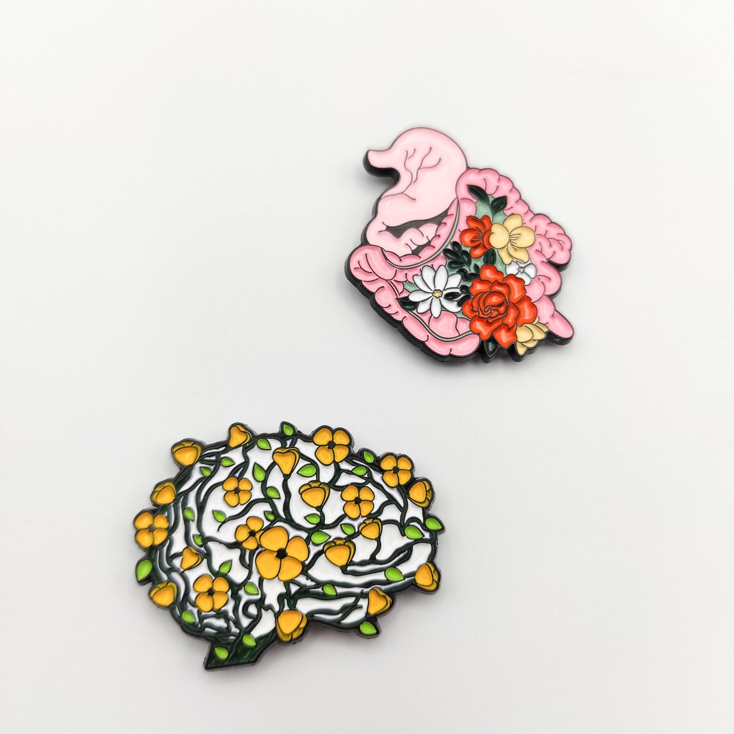 Floral Organ enamel needle minders, Needle Minder for Embroidery, Cross Stitch, Needle work, needlecraft projects and sewing.