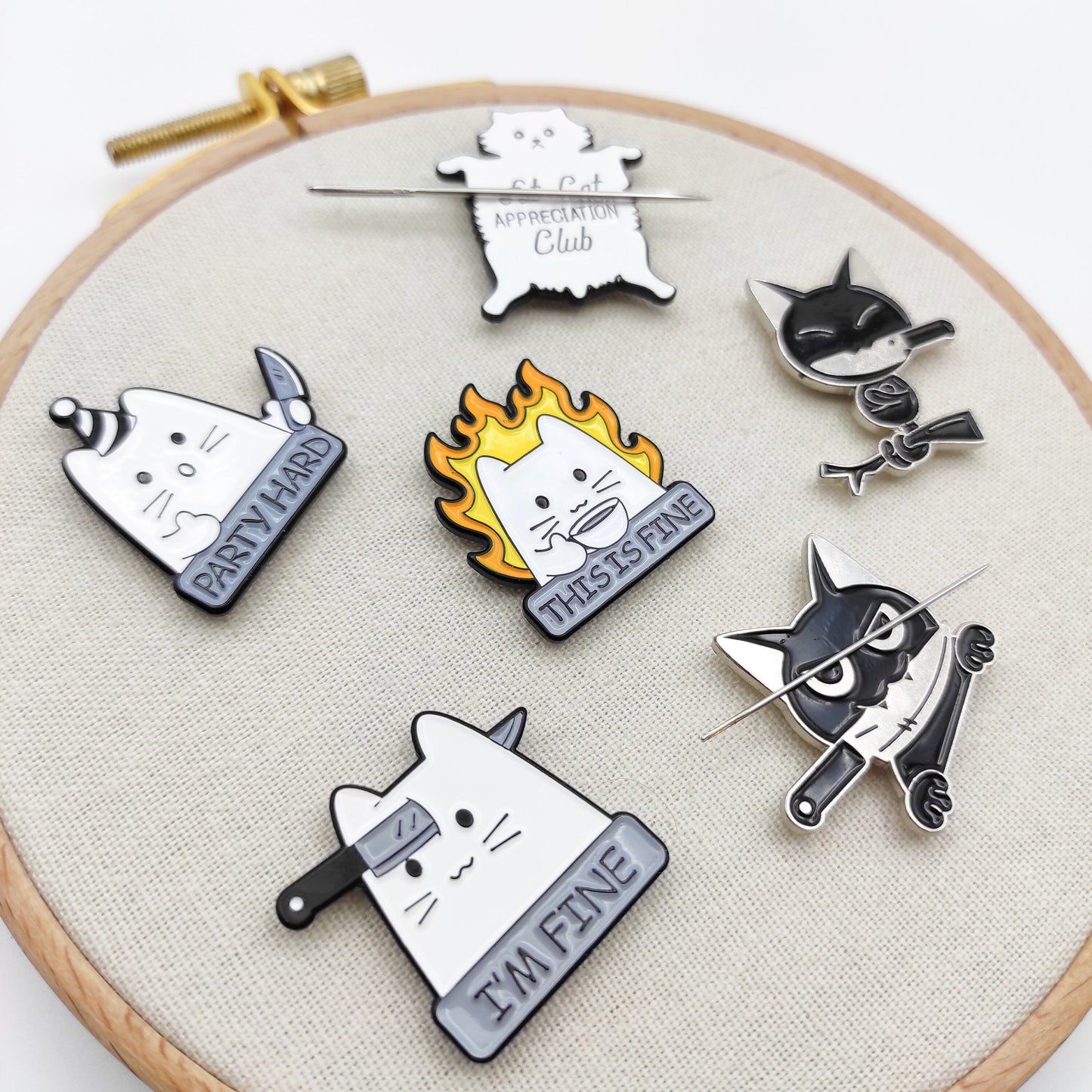 Funny Kitten enamel needle minders, Needle Minder for Embroidery, Cross Stitch, Needle work, needlecraft projects and sewing.