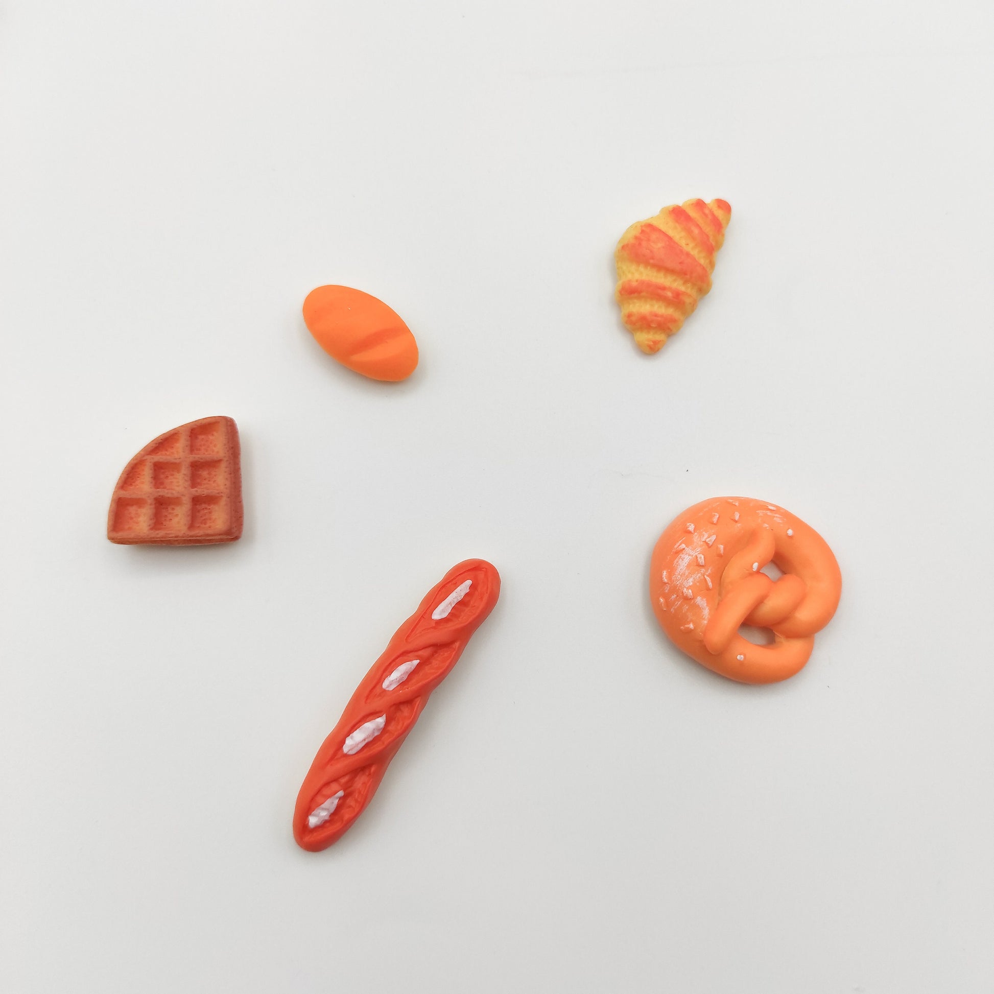 Bread Resin needle minders, Cute Needle Minders for Embroidery, Cross Stitch, Needlework, Needlepoint tools, Needle Keeper