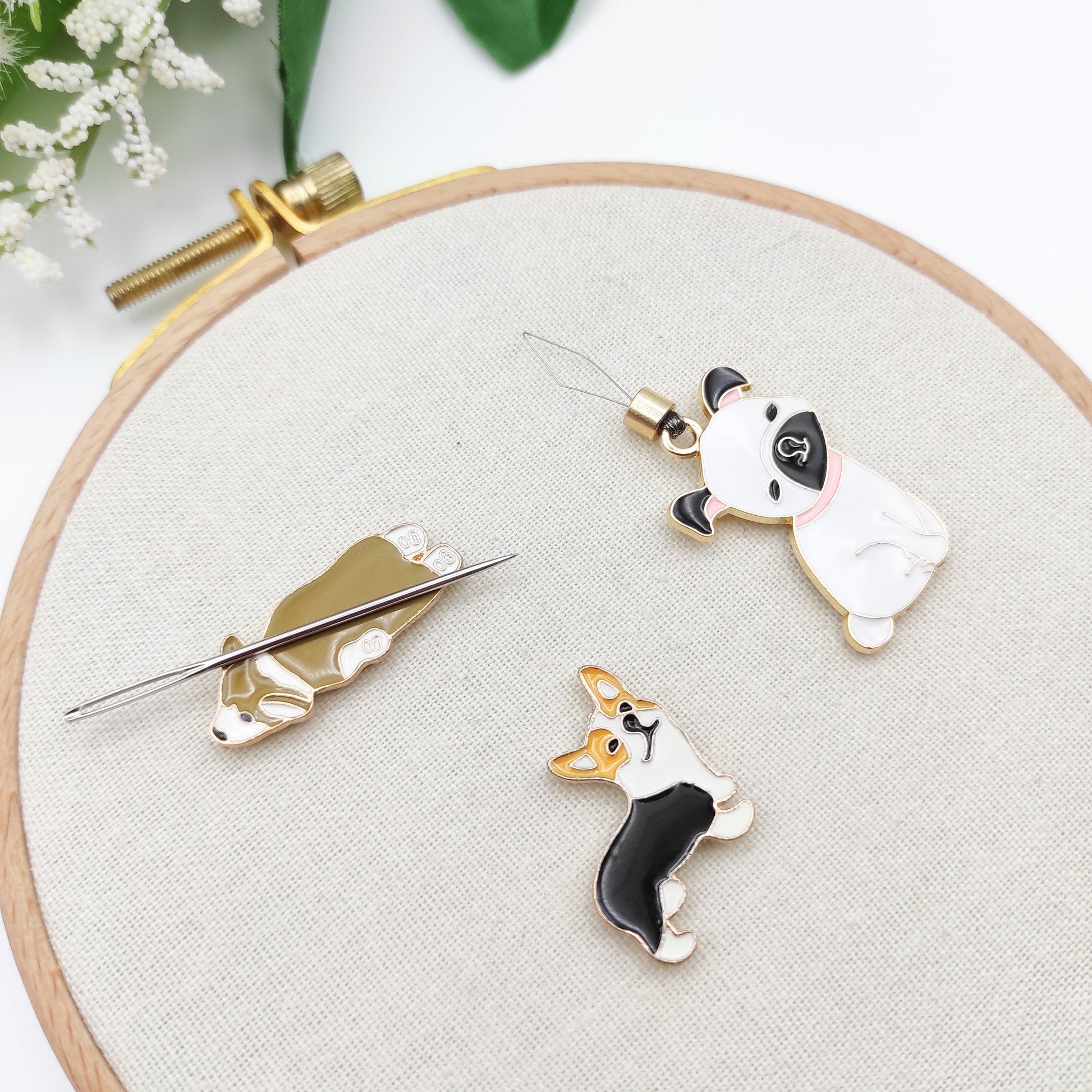 Dog Enamel Needle Minder, Needle Threader, Puppy Needle Minder/ Threader for Embroidery/ Cross Stitch/Needle work/Needlecraft/Sewing.