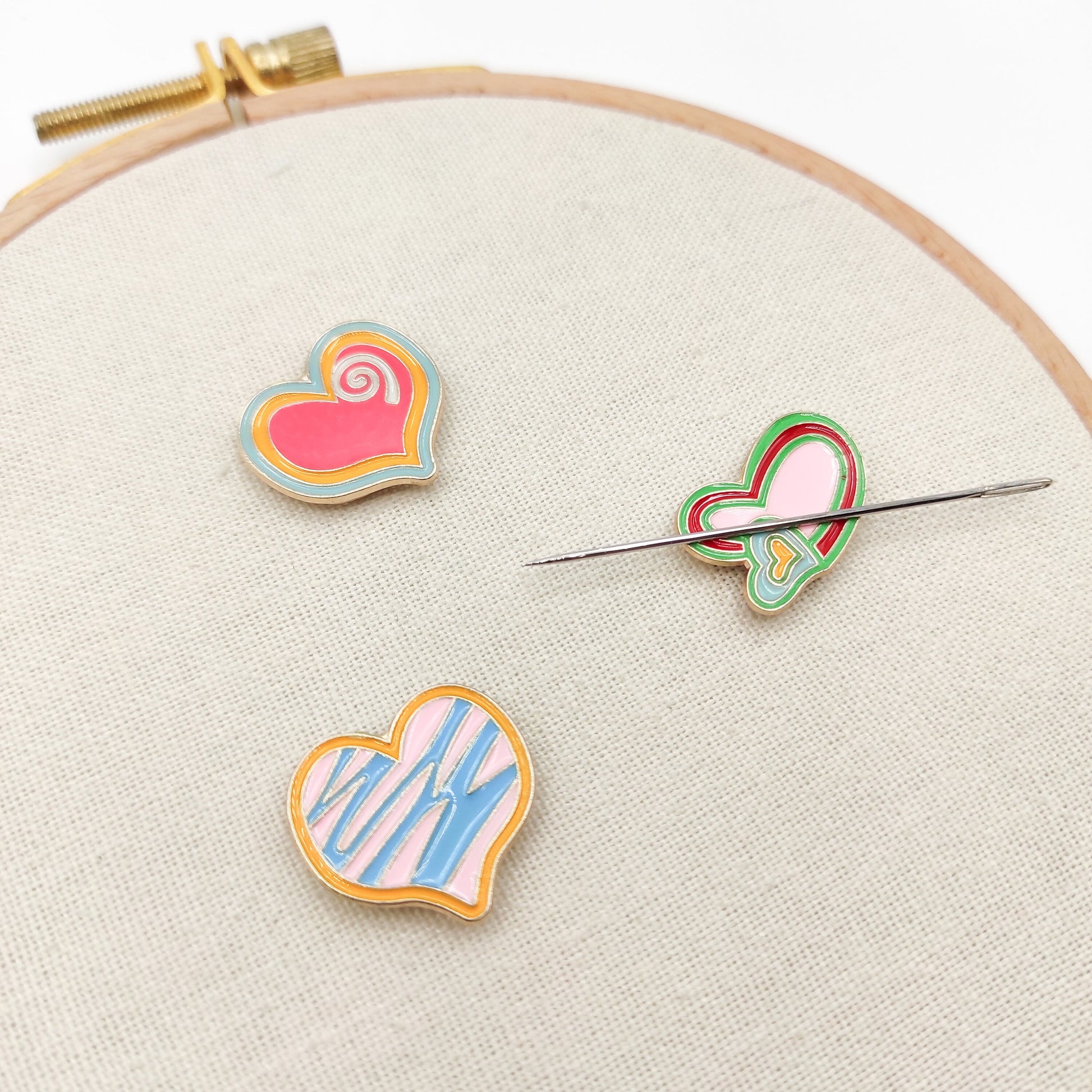 Graffiti Heart enamel needle minders, Cute Needle Minder for Embroidery, Cross Stitch, Needle work, needlecraft projects and sewing.