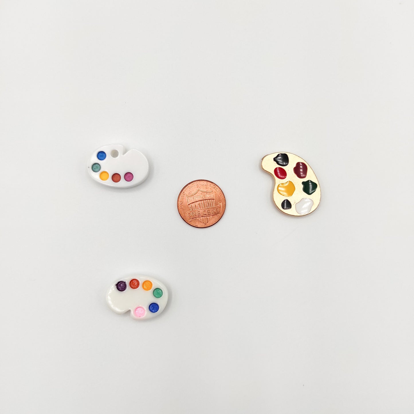 Paint Palette needle minders, Minders for Embroidery, Cross Stitch, Needlework, Needlepoint tools, Needle Keeper