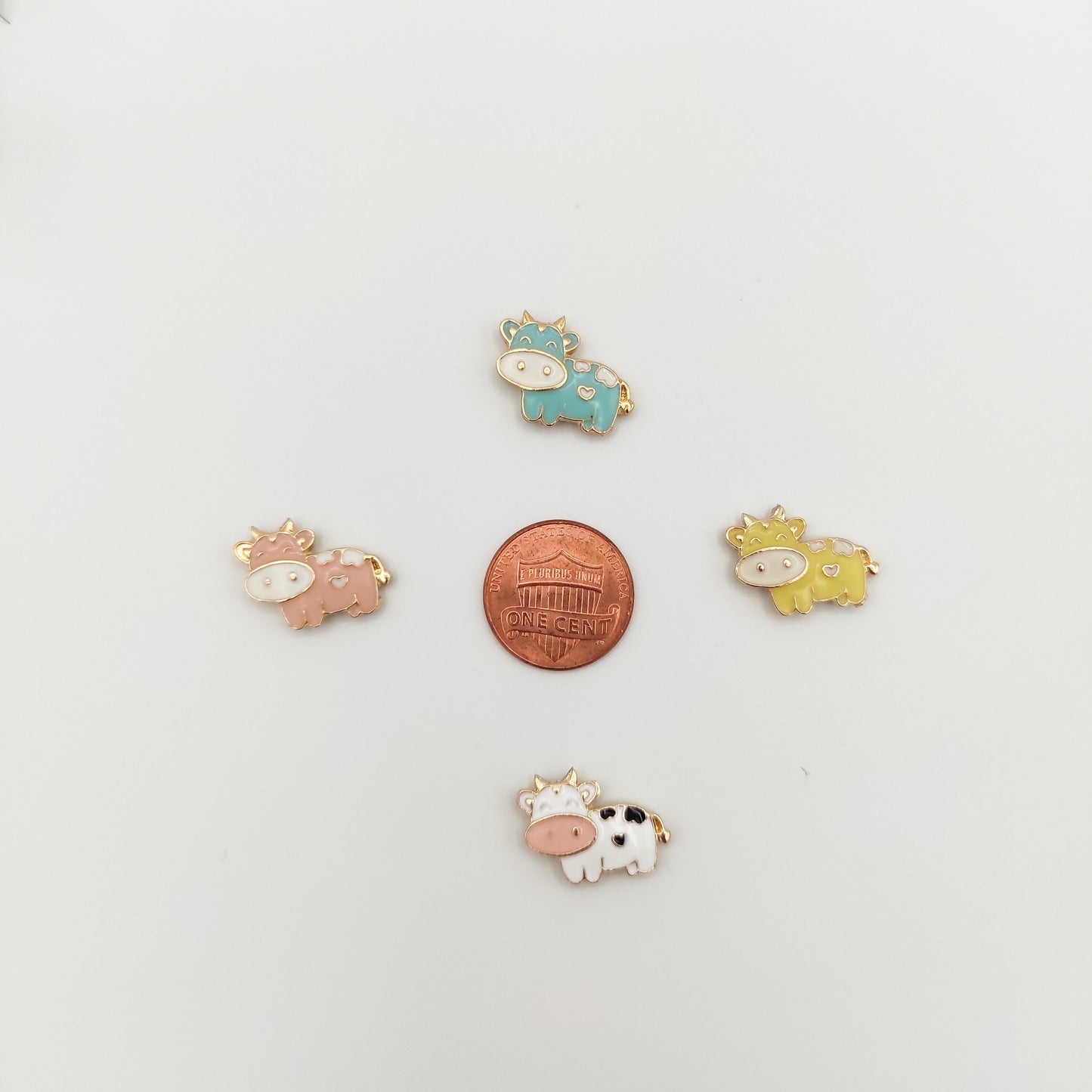 Cow enamel needle minders, Small Needle Minder for Embroidery, Cross Stitch, Needle work, Needle point tools