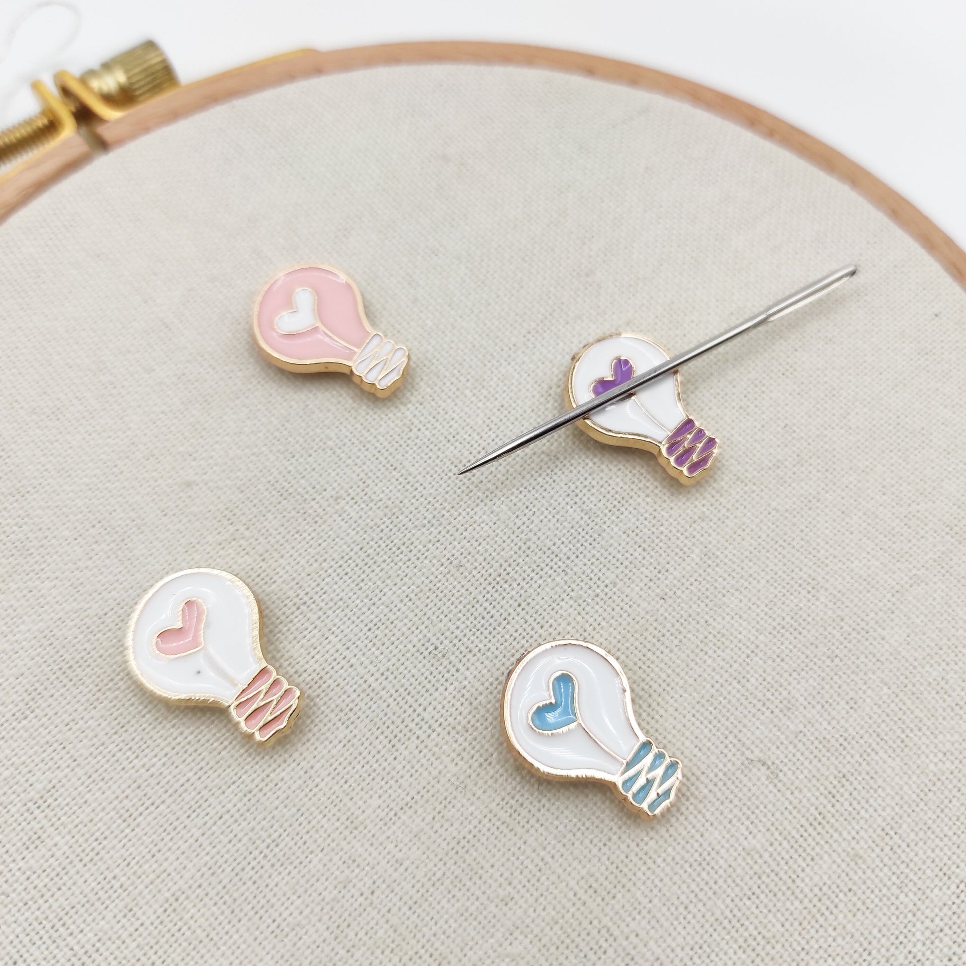 Light Bulb needle minders, Cute Small Needle Minders for Embroidery, Cross Stitch, Needlework, Needlepoint tools, Needle Keeper