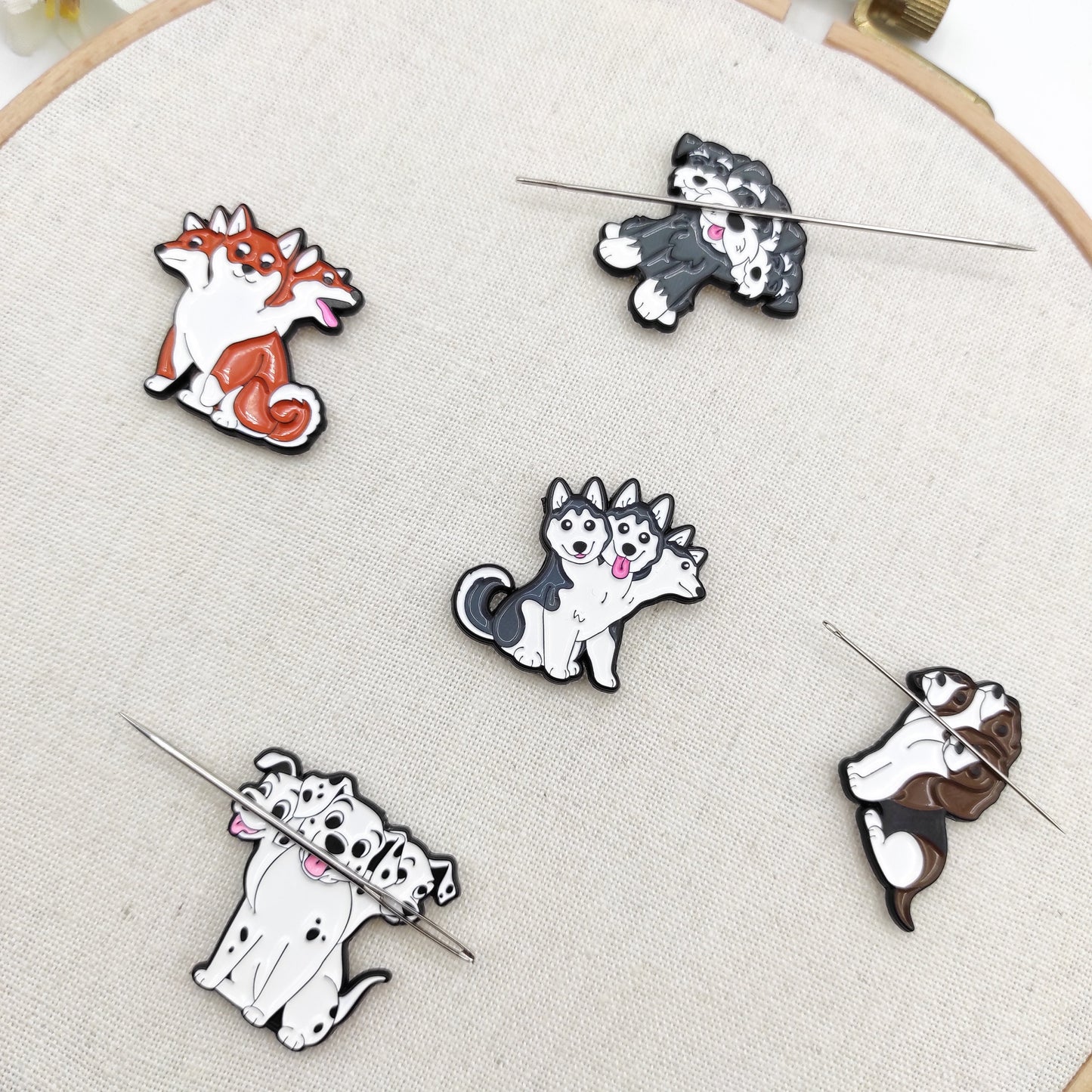 Dog Enamel Needle Minder, Puppy Needle Minder Embroidery/Cross Stitch/Needle work/Needlecraft